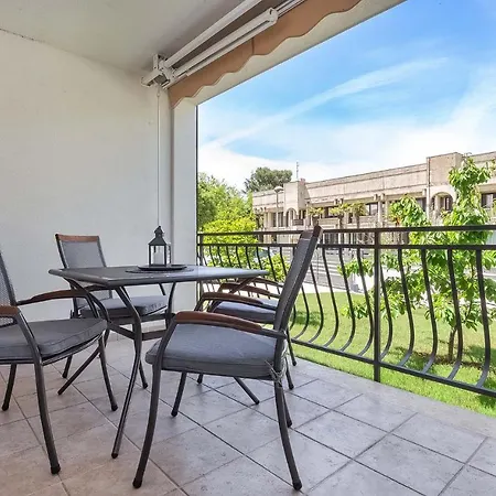 Pineta - Apartments Near Beach *