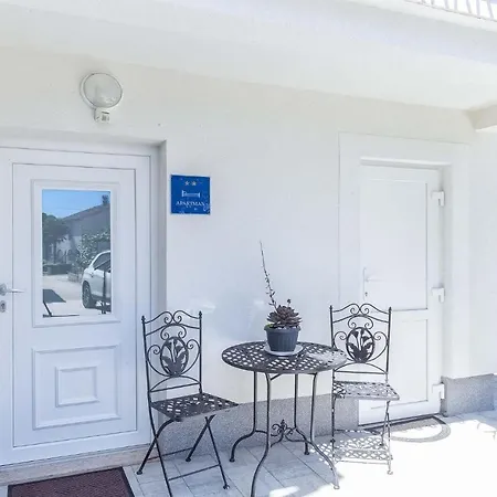 Pineta - Apartments Near Beach * Porec